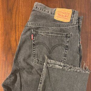 Vintage Levi’s 501 Cropped Jeans